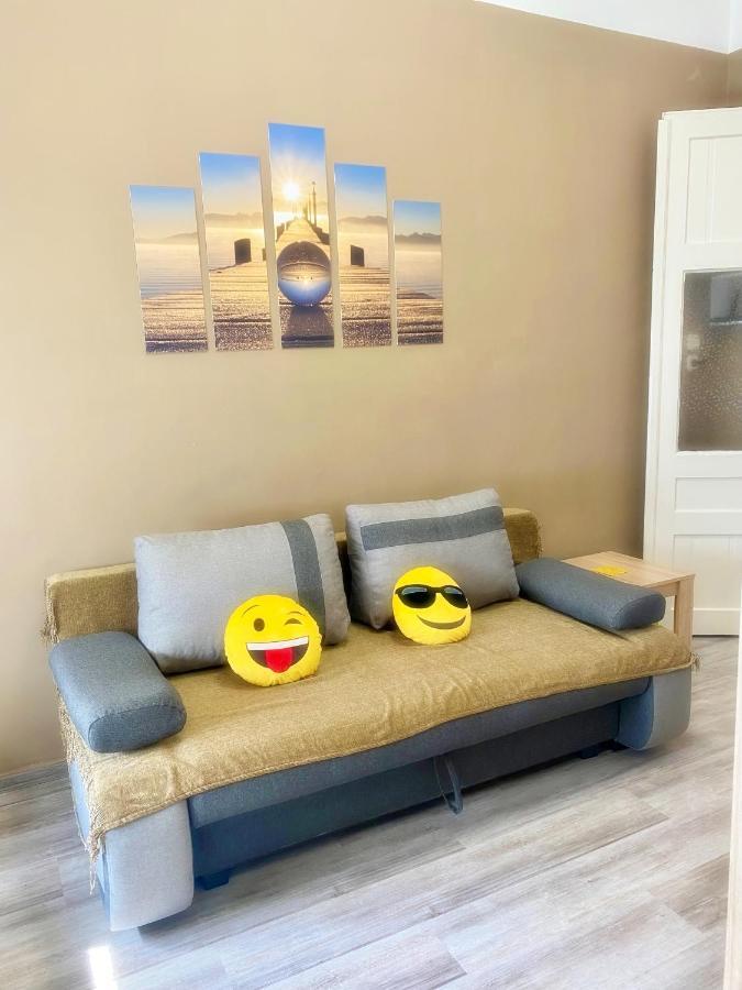 Pihi-Lak Apartman Siófok Exteriör bild